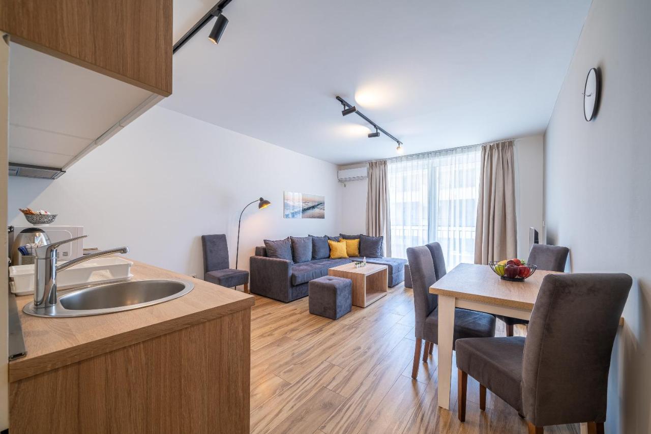 Sun And Sea Apartments Budva Zewnętrze zdjęcie